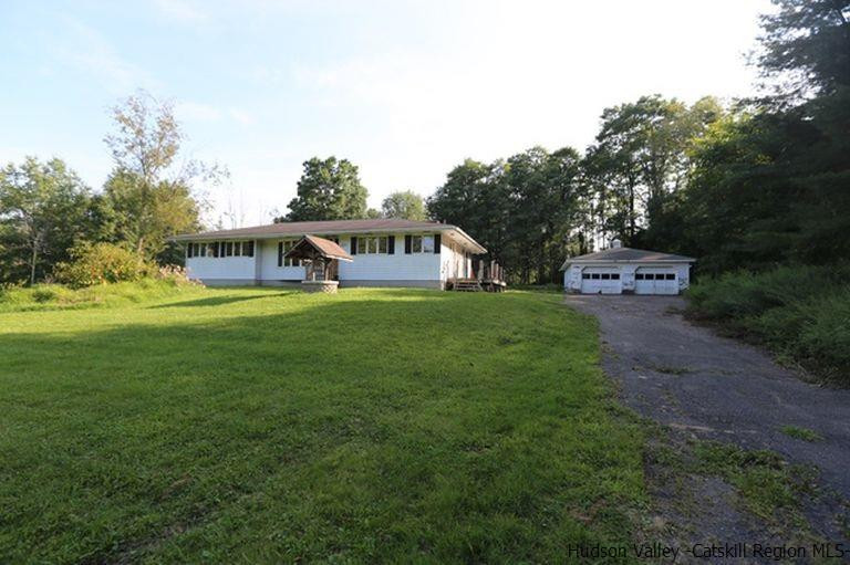 227 Tillson Lake Road Wallkill, NY 12589 - Photo 2 of 11 Photo 2