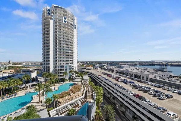 $5,750 | 449 South 12th Street, Unit 1101, Tampa, FL 33602