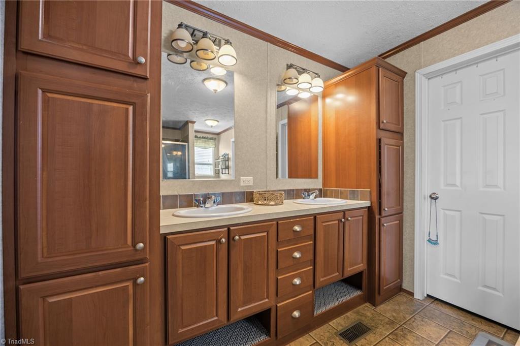 4362 County Home Road Blanch, NC 27212 - Photo 16 of 36