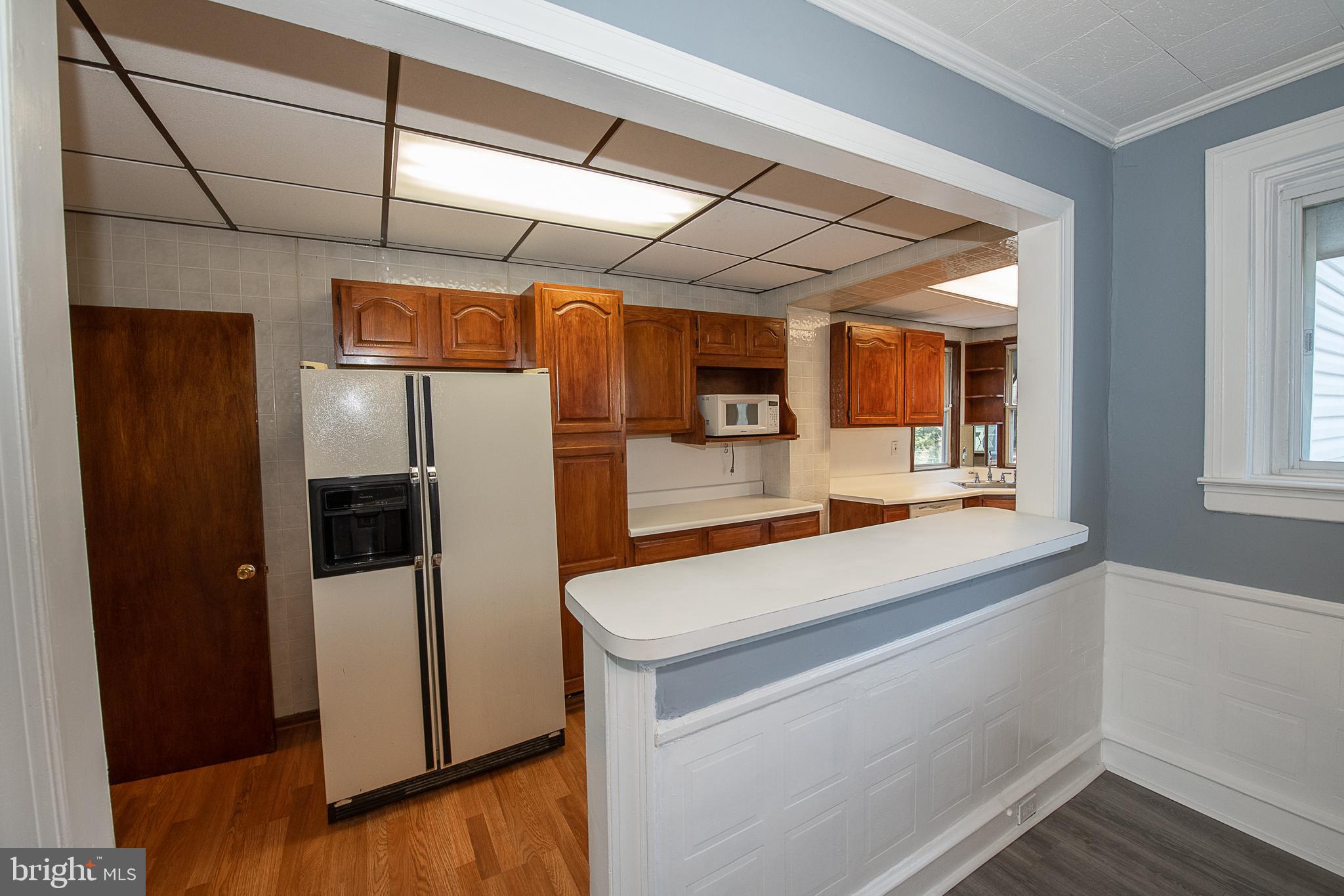 5607 Gainor Road Philadelphia, PA 19131 - Photo 8 of 29 Dining Room View into Kitchen