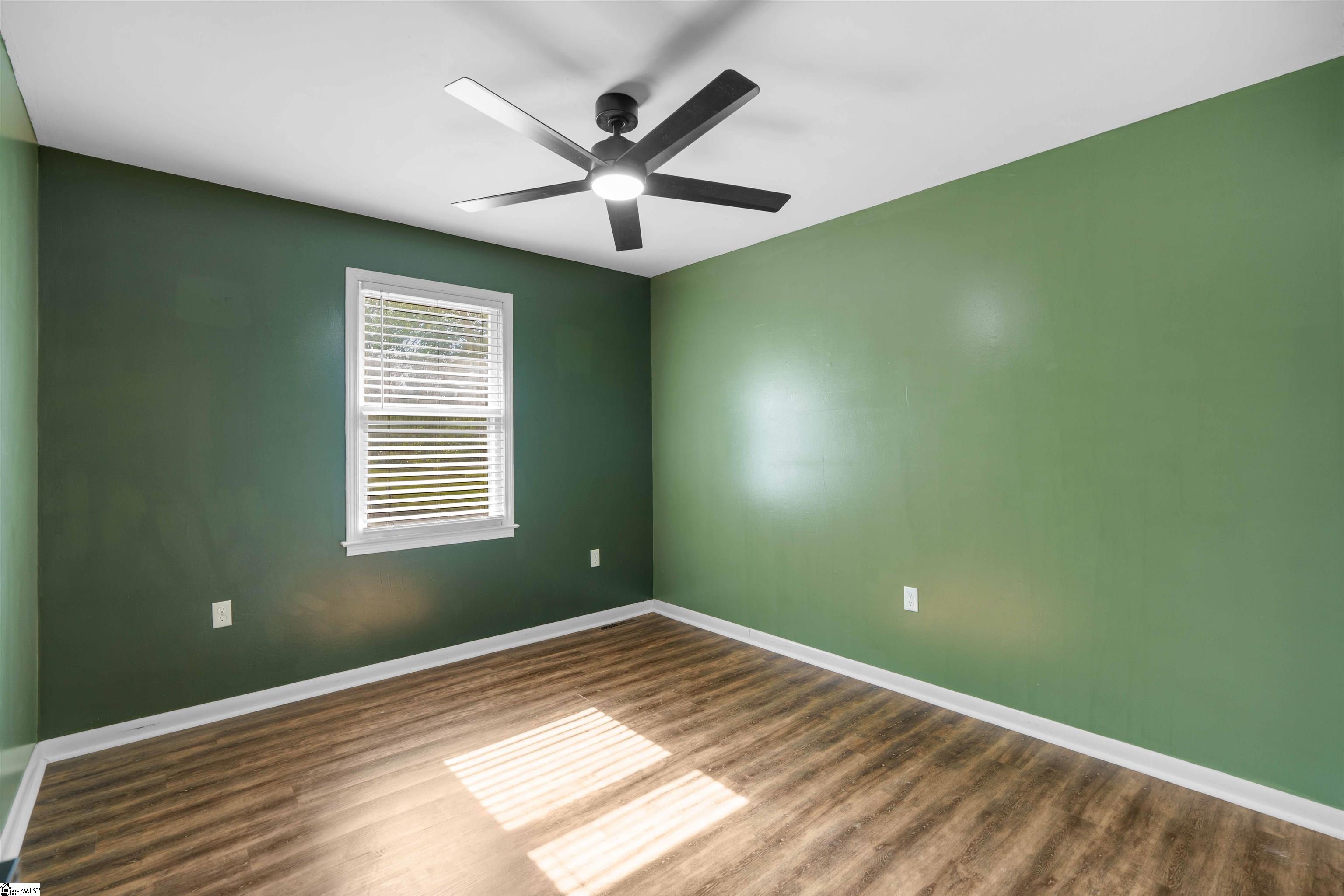 130 Daniel Drive Anderson, SC 29626 - Photo 23 of 46