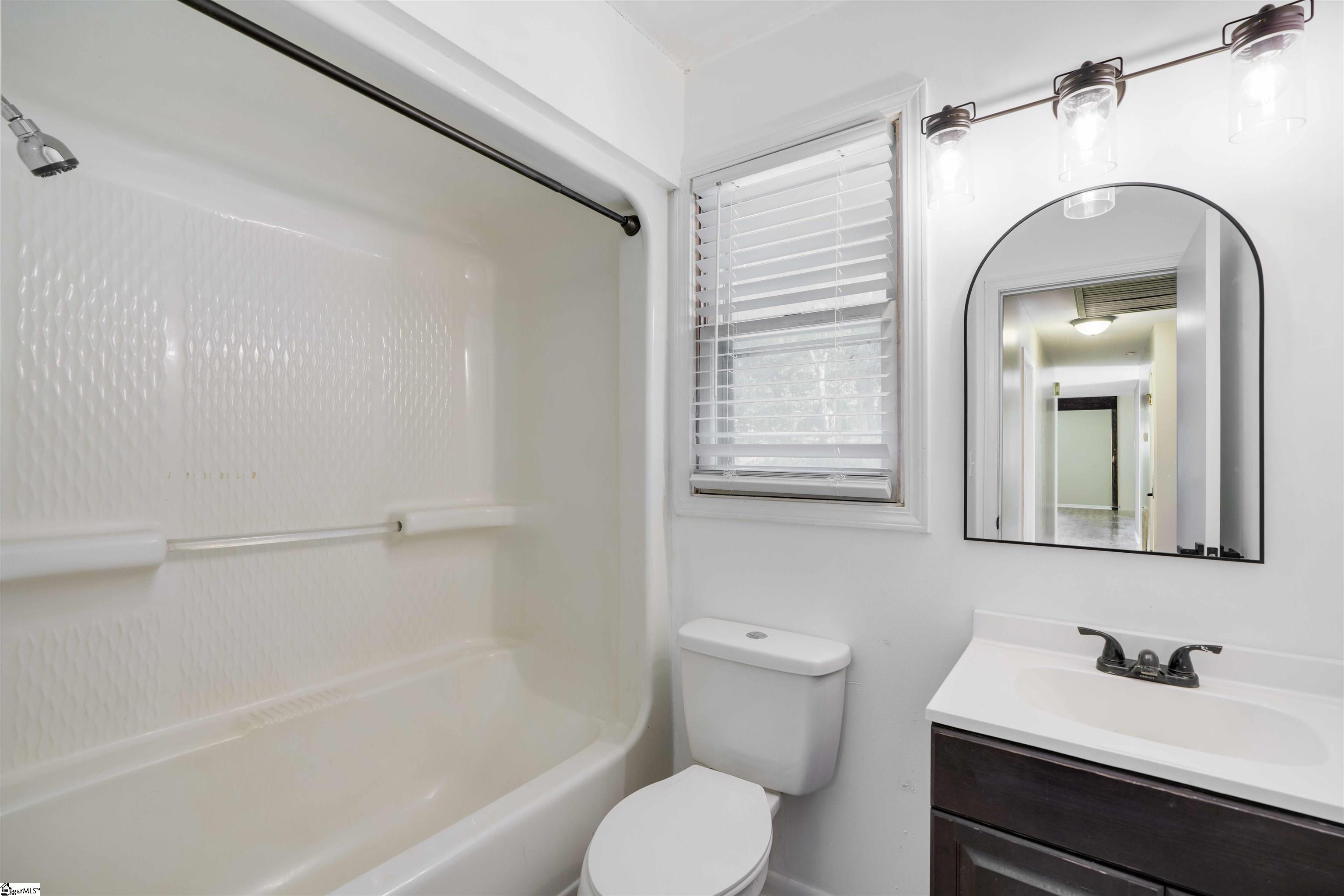 130 Daniel Drive Anderson, SC 29626 - Photo 26 of 46