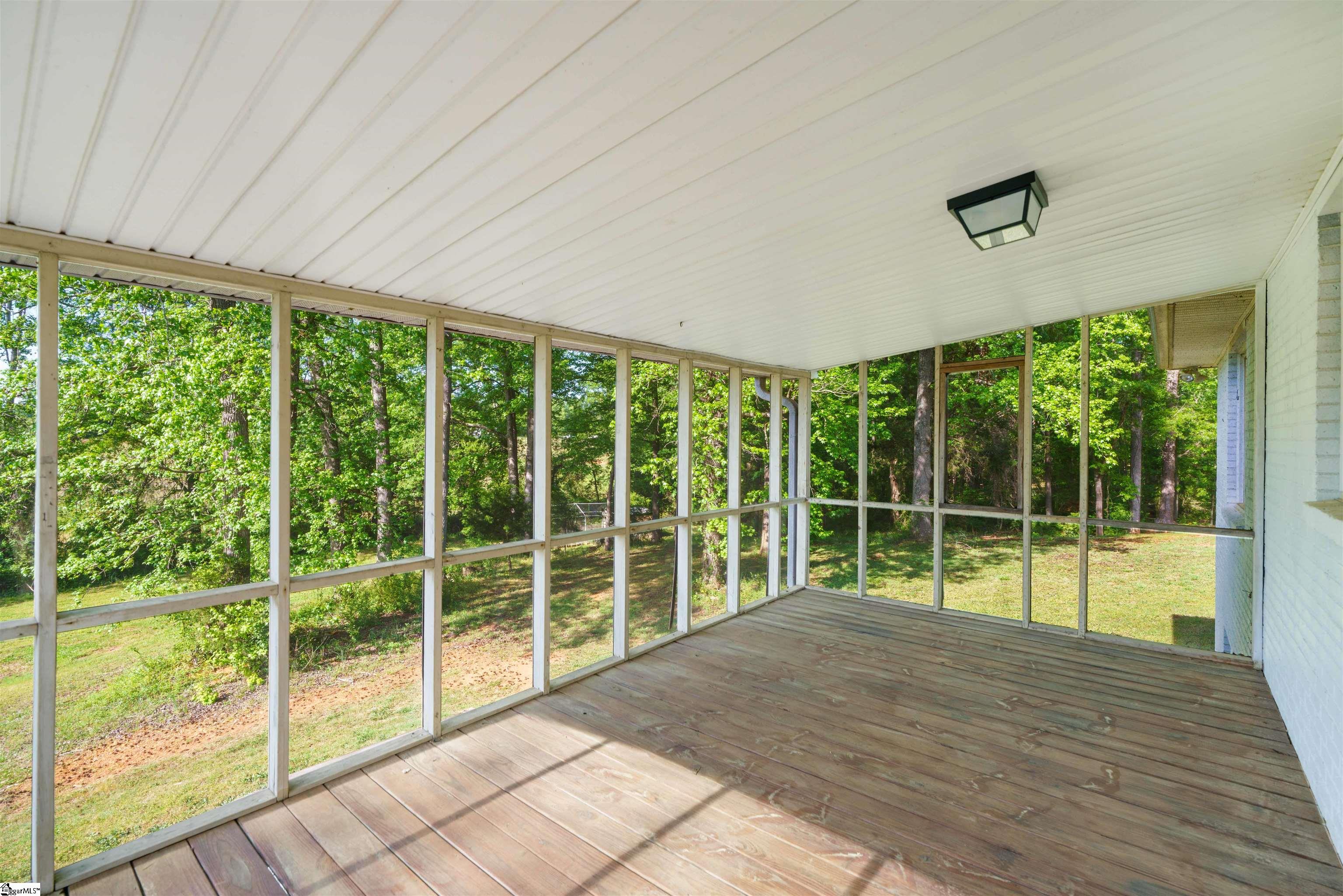 130 Daniel Drive Anderson, SC 29626 - Photo 29 of 46