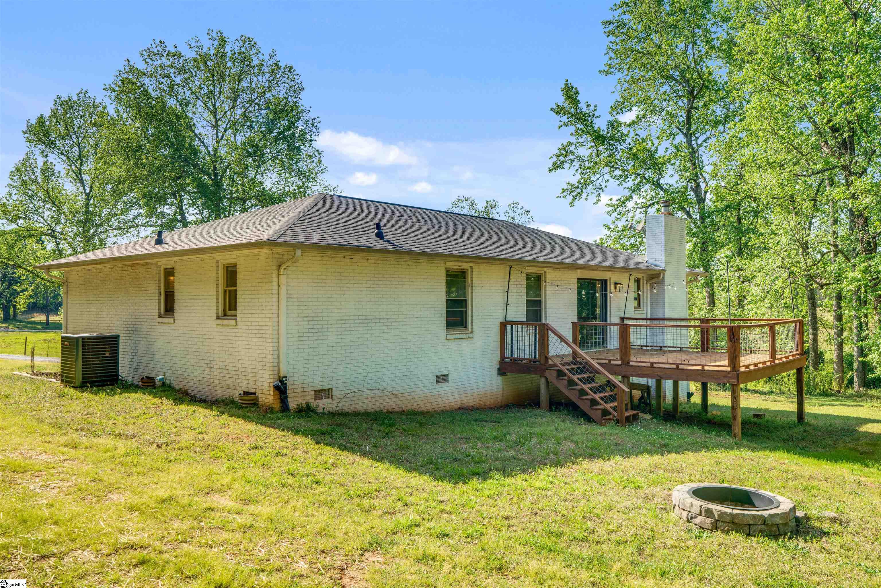 130 Daniel Drive Anderson, SC 29626 - Photo 33 of 46