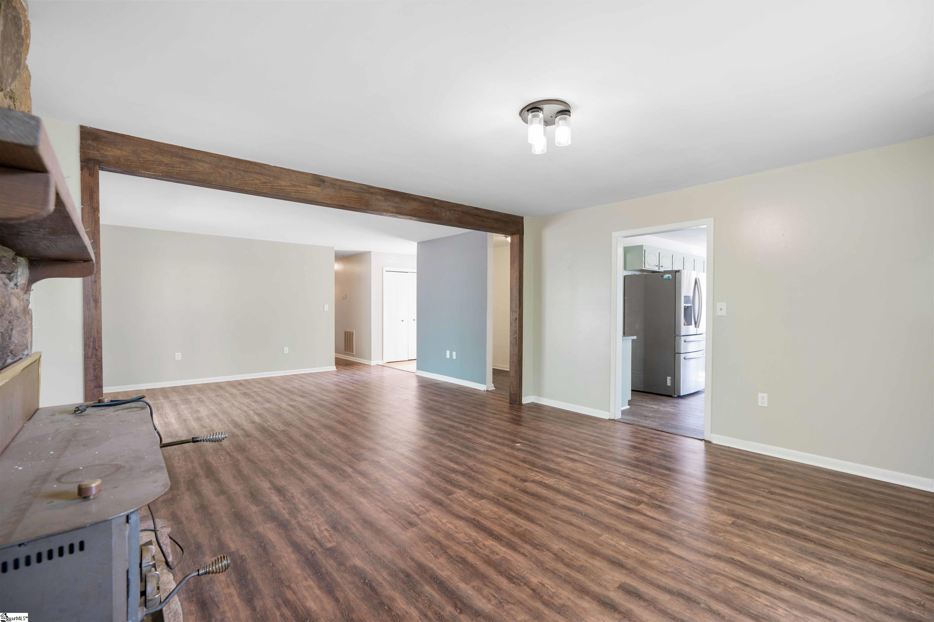 130 Daniel Drive Anderson, SC 29626 - Photo 10 of 46