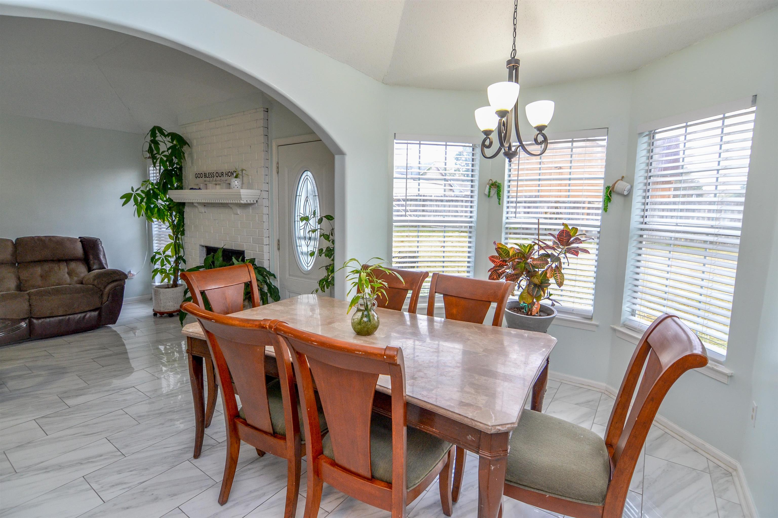 5316 Timber Ridge Drive Memphis, TN 38141 - Photo 8 of 22 Gallery Image 8
