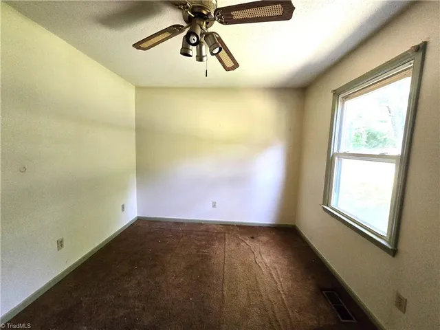 $99,900 | 404 Miles Street, Eden, NC 27288