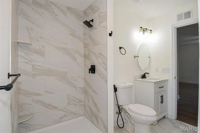 $3,700 | 306 Bright Meadows Drive, Ballwin, MO 63011