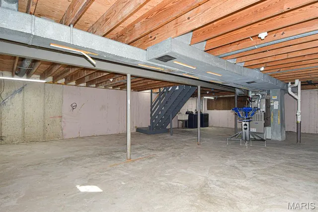 $3,700 | 306 Bright Meadows Drive, Ballwin, MO 63011