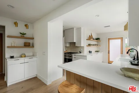 $2,295,000 | 11840 Juniette Street, Culver City, CA 90230