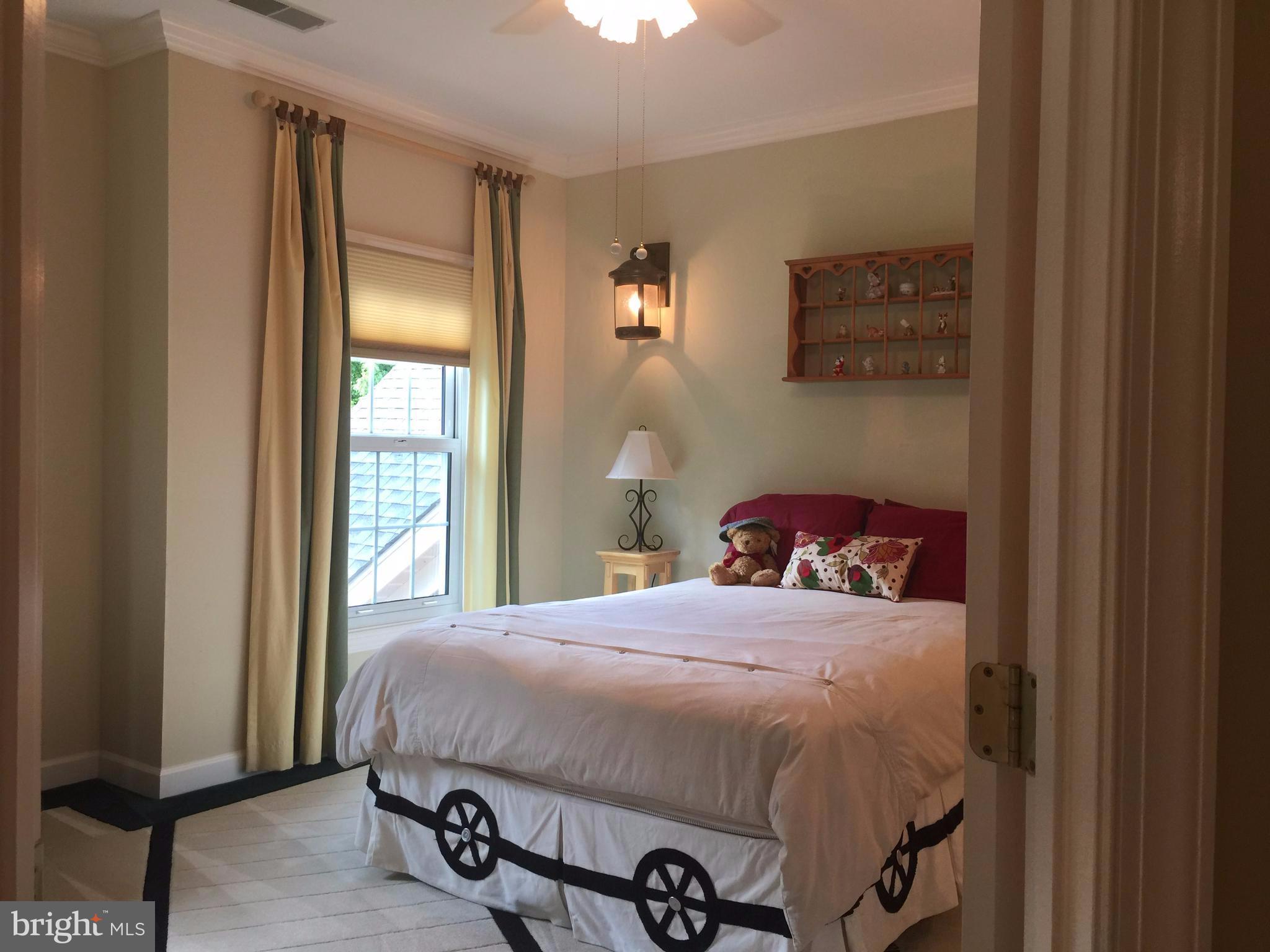 14400 Clubhouse Road Gainesville, VA 20155 - Photo 15 of 30 Bedroom