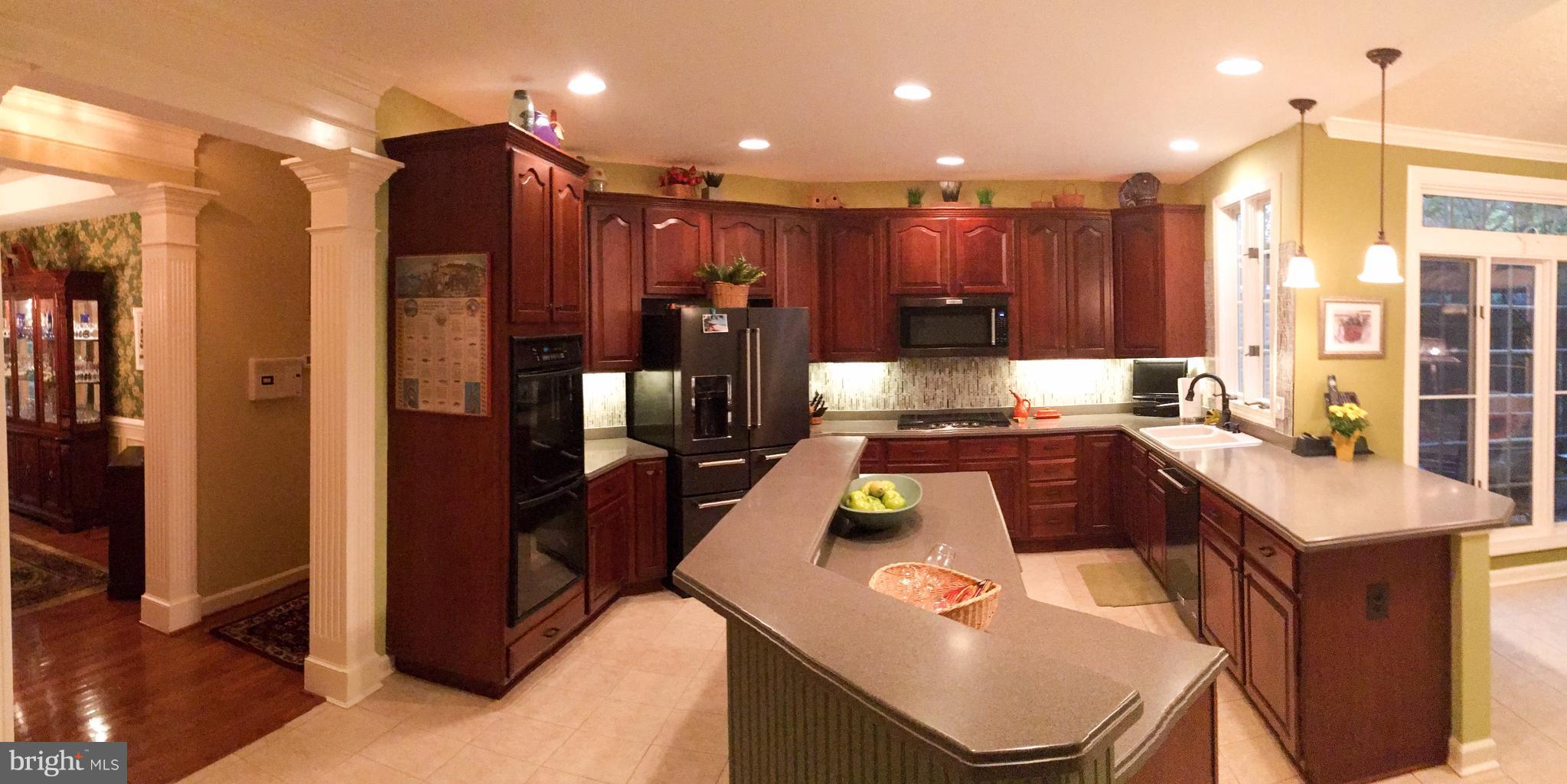 14400 Clubhouse Road Gainesville, VA 20155 - Photo 7 of 30 Kitchen