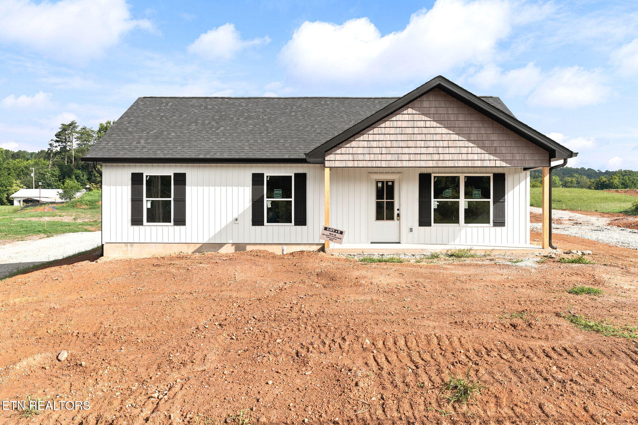Lot 8 Blockhouse Valley Road Clinton, TN 37716 - Photo 1 of 19 1-web-or-mls-001_Steadman Estates Ext. U