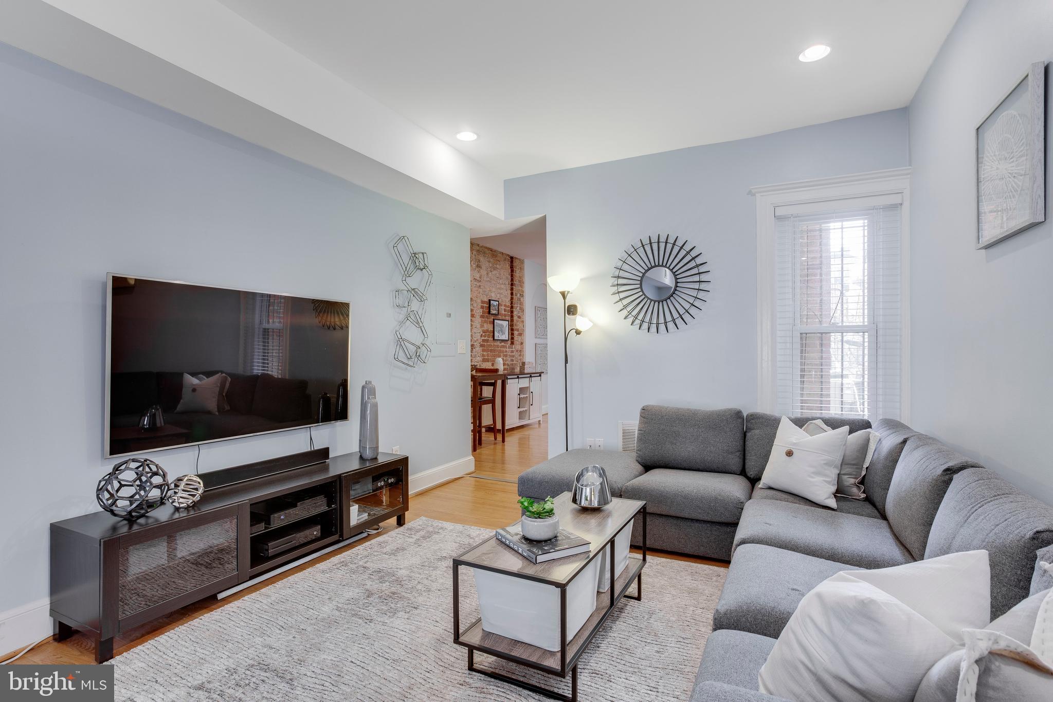 1946 Calvert Street Northwest, Unit 2 Washington, DC 20009 - Photo 7 of 44 Gallery Image 7