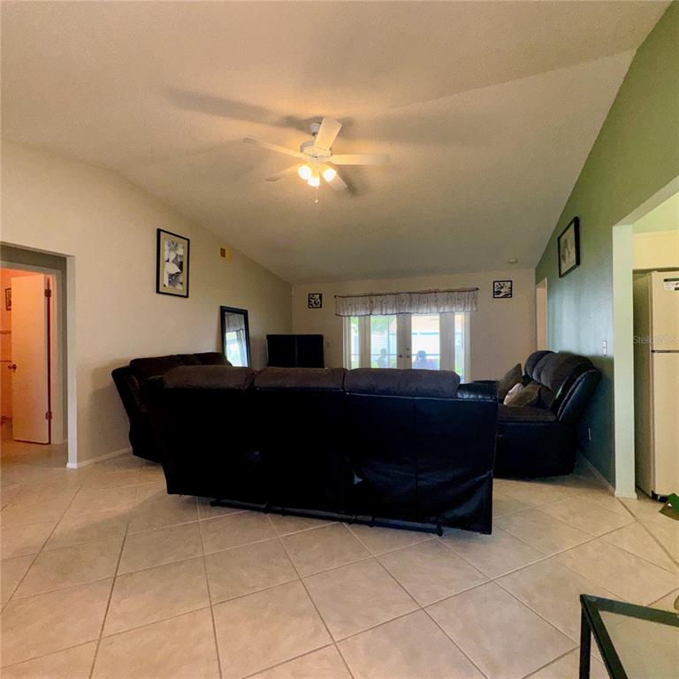 726 Stillview Circle Brandon, FL 33510 - Photo 11 of 44