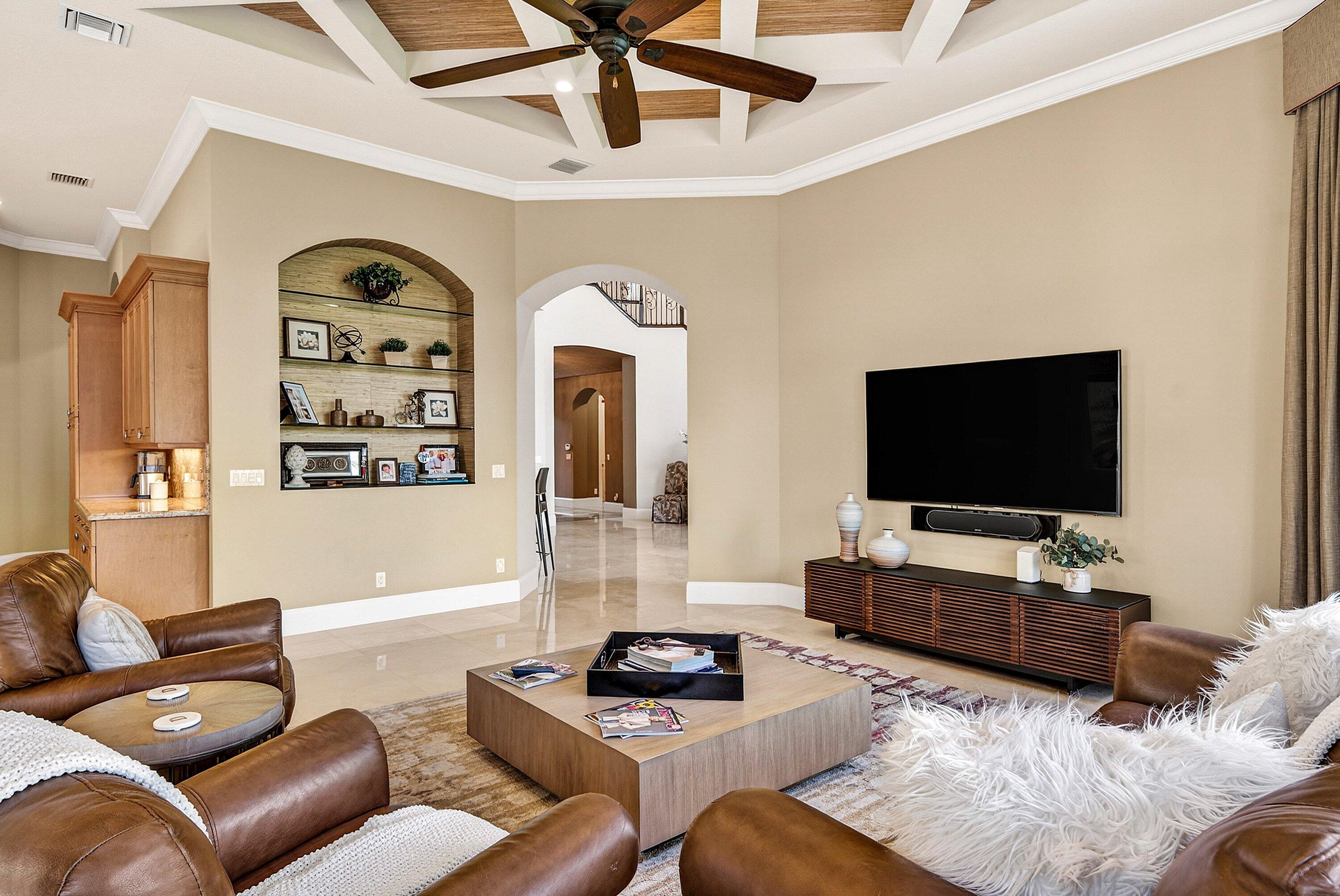 6445 Montesito Street Boca Raton, FL 33496 - Photo 21 of 86 Family Room