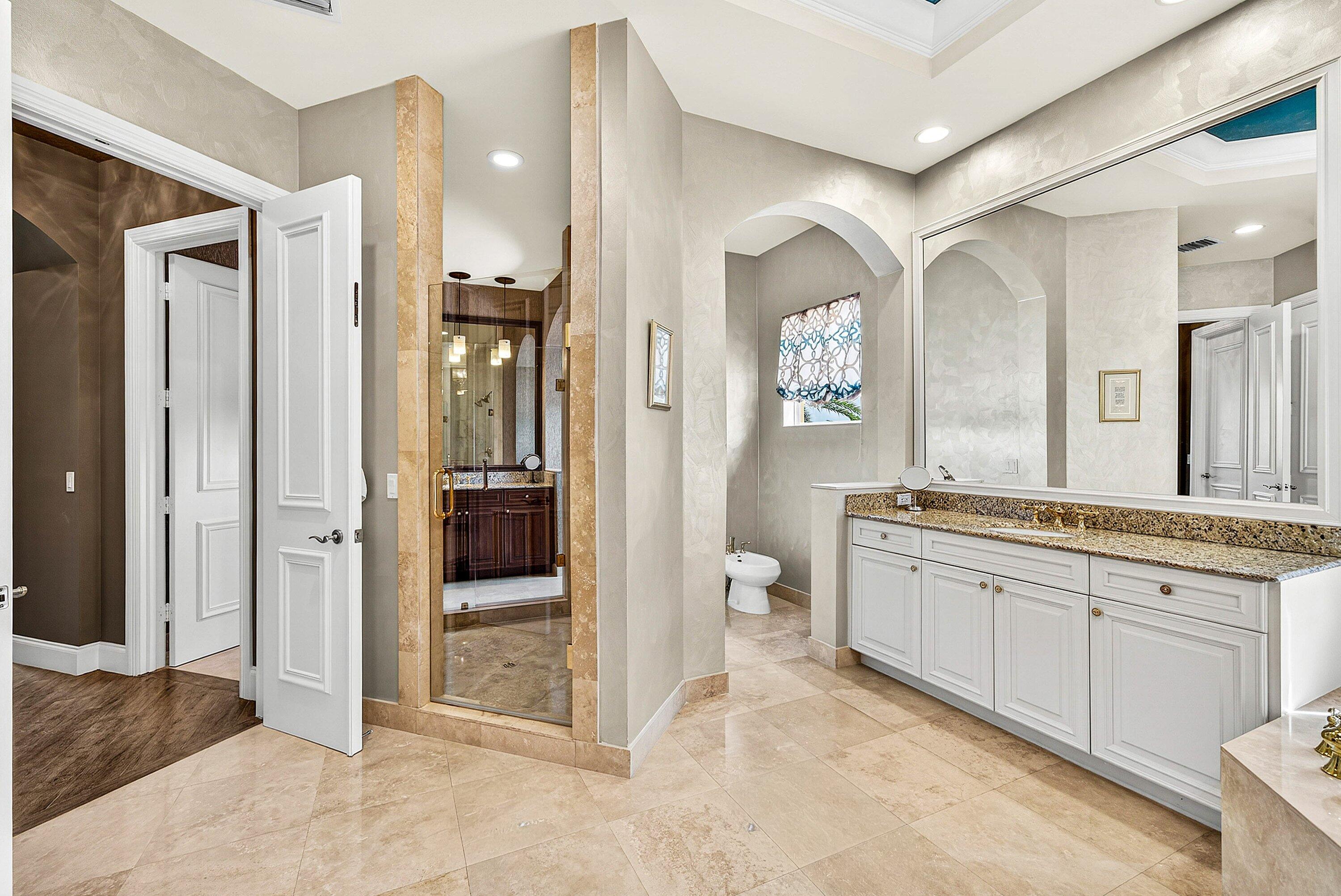 6445 Montesito Street Boca Raton, FL 33496 - Photo 49 of 86 Primary Bathroom