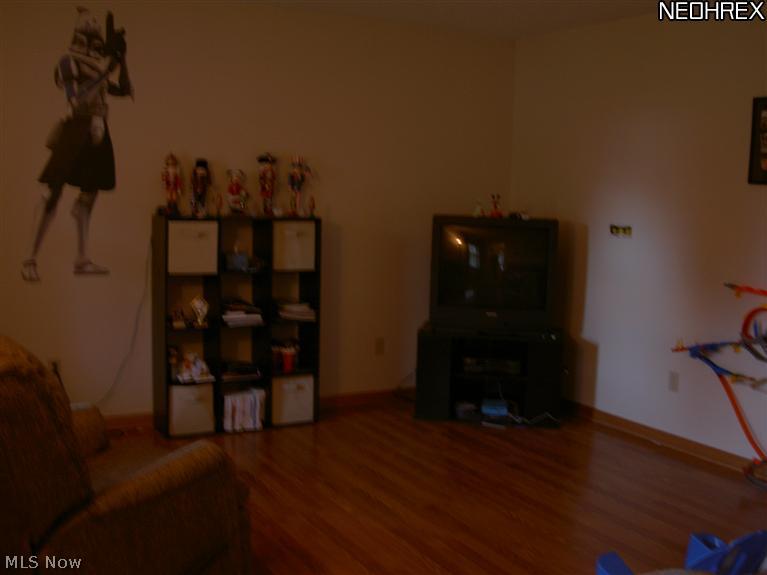 3268 Oser Road Norton, OH 44203 - Photo 6 of 12 Gallery Image 6