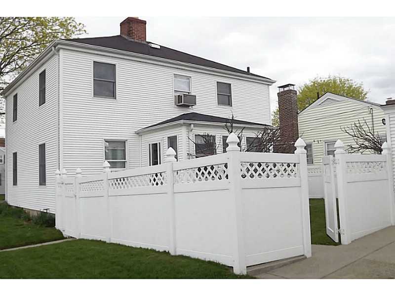 220 Woodhaven Road Pawtucket, RI 02861 - Photo 23 of 25 Exterior Back.