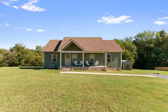 $325,000 | 2838 Wixtown Road, Westmoreland, TN 37186