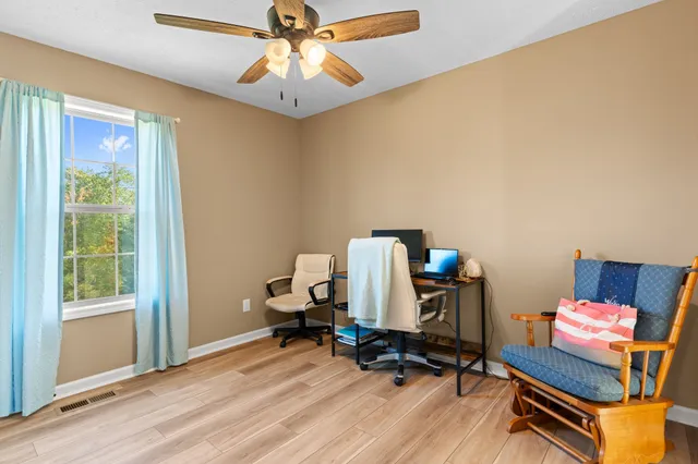 $325,000 | 2838 Wixtown Road, Westmoreland, TN 37186