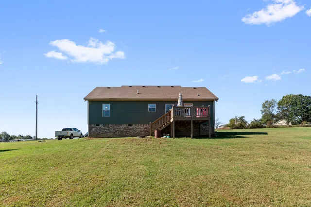 $325,000 | 2838 Wixtown Road, Westmoreland, TN 37186