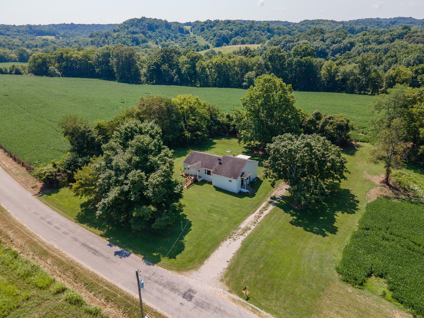 3308 Craig Bridge Road Williamsport, TN 38487 - Photo 40 of 45 a view of a garden with an outdoor space