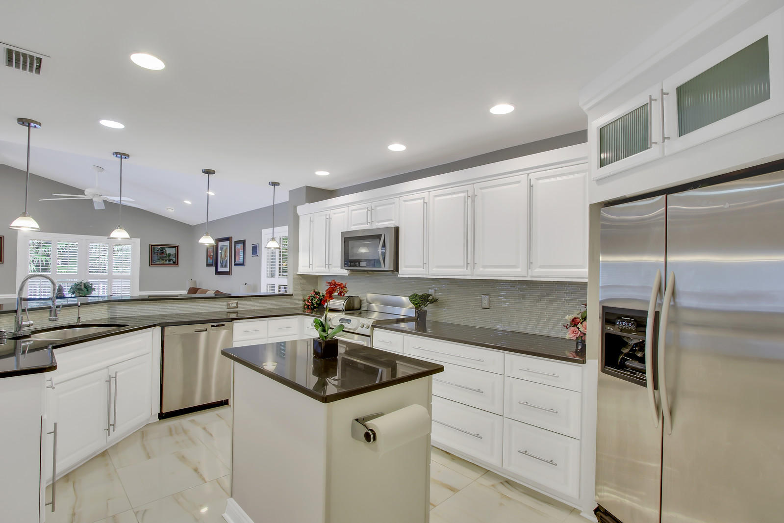 12229 Quilting Lane Boca Raton, FL 33428 - Photo 7 of 22 Kitchen