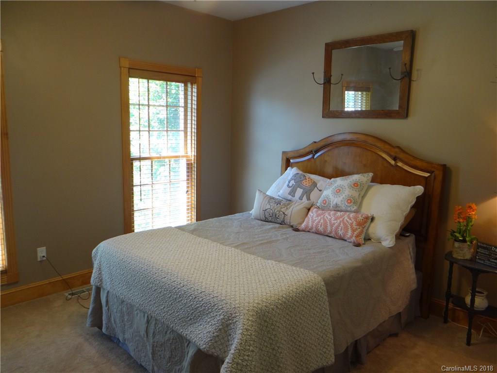 465 Players Ridge Road, Unit 64 Hickory, NC 28601 - Photo 28 of 34 Gallery Image 28