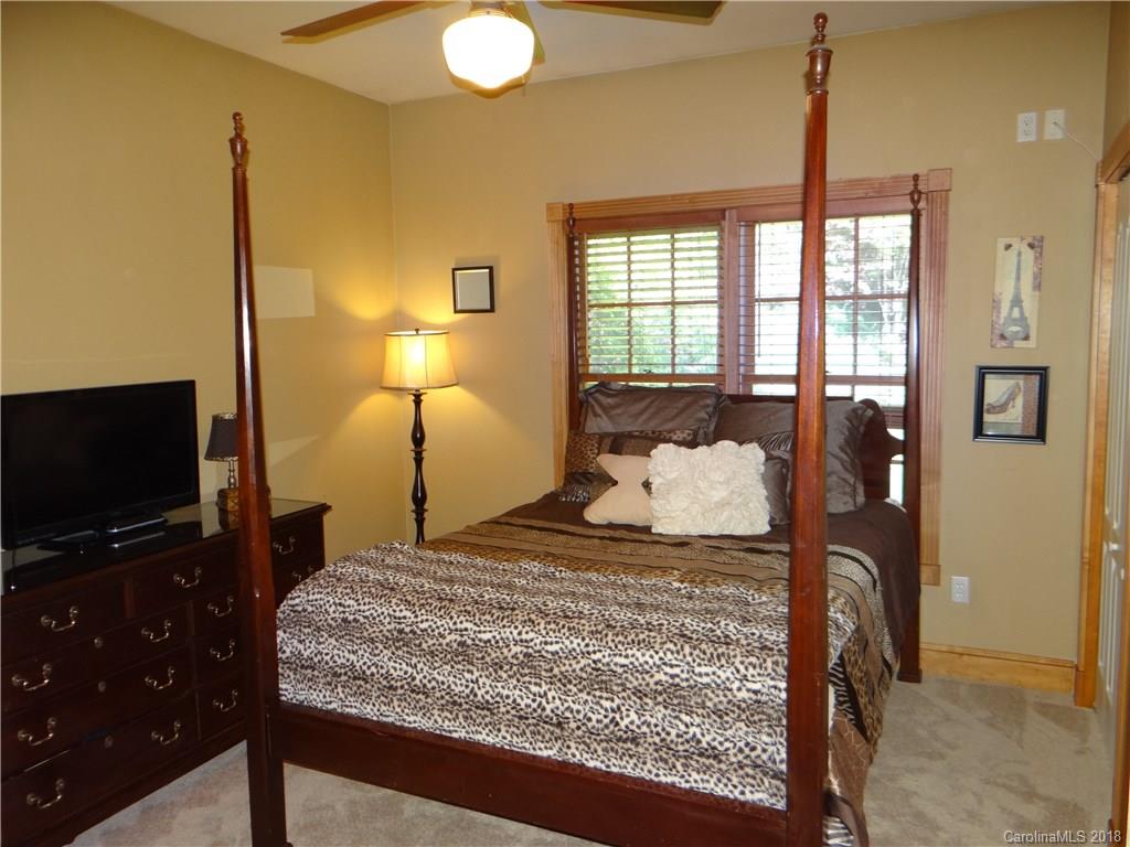 465 Players Ridge Road, Unit 64 Hickory, NC 28601 - Photo 29 of 34 Gallery Image 29