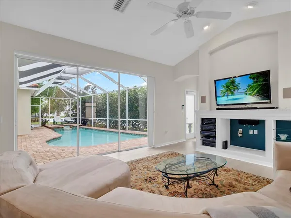 $4,000 | 8870 Huntington Pointe Drive, Sarasota, FL 34238