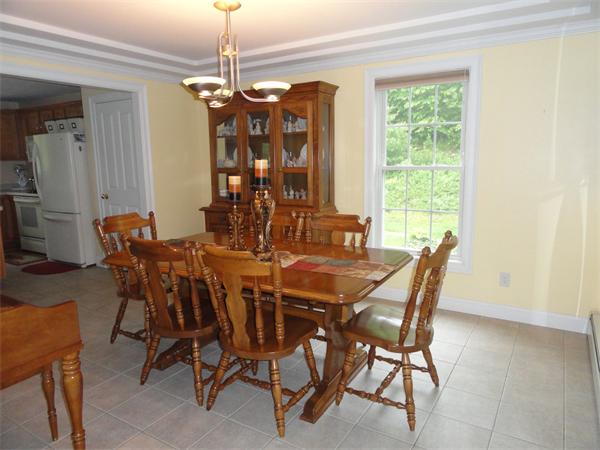 2 Winifreds Way Rutland, MA 01543 - Photo 8 of 25