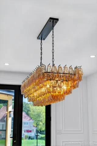 $2,650,000 | 9427 Falling Waters Drive West, Burr Ridge, IL 60527