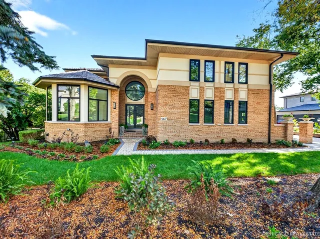 $2,650,000 | 9427 Falling Waters Drive West, Burr Ridge, IL 60527