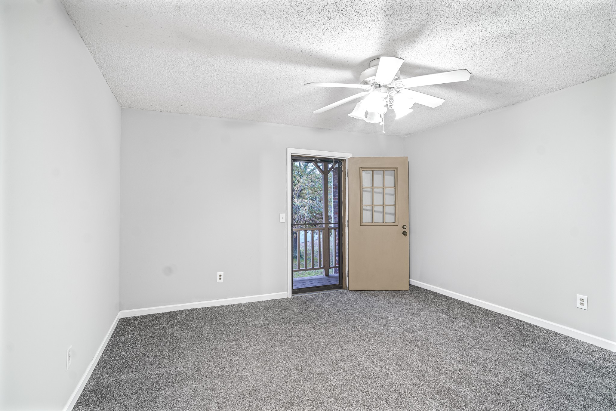 1301 Neelys Bend Road, Unit 9 Madison, TN 37115 - Photo 11 of 21 an empty room with fan and window