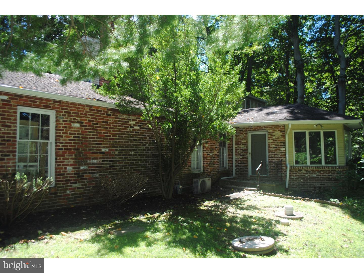 2611 Wayland Road Berwyn, PA 19312 - Photo 2 of 5 Gallery Image 2