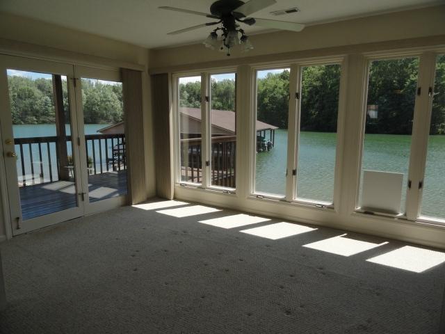 650 Monte Vista Road, Unit 402 Union Hall, VA 24176 - Photo 8 of 19 sunroom