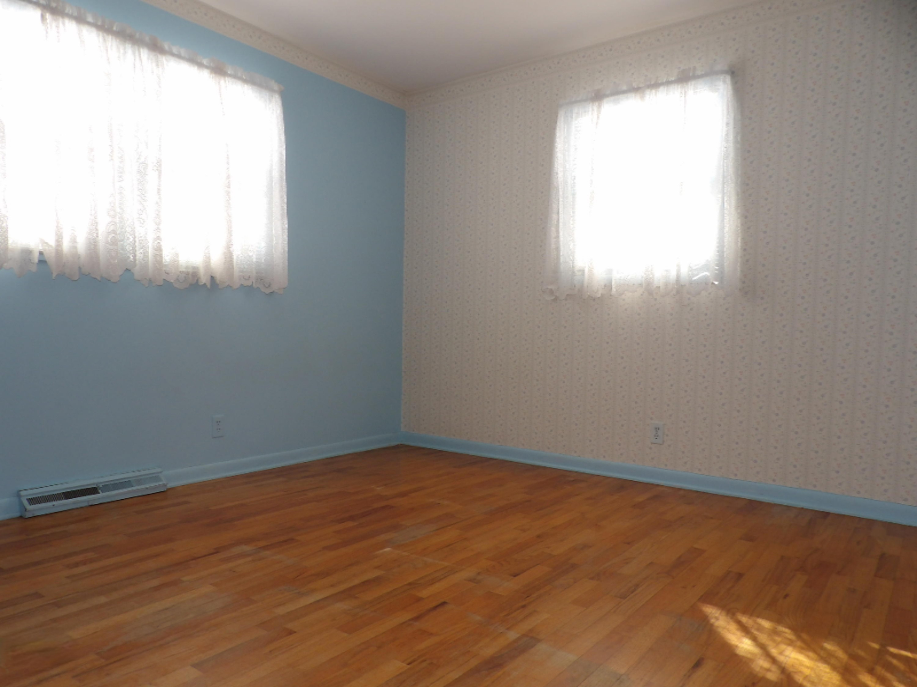 185 Brooks Road South Muskegon, MI 49442 - Photo 12 of 26 101_0093