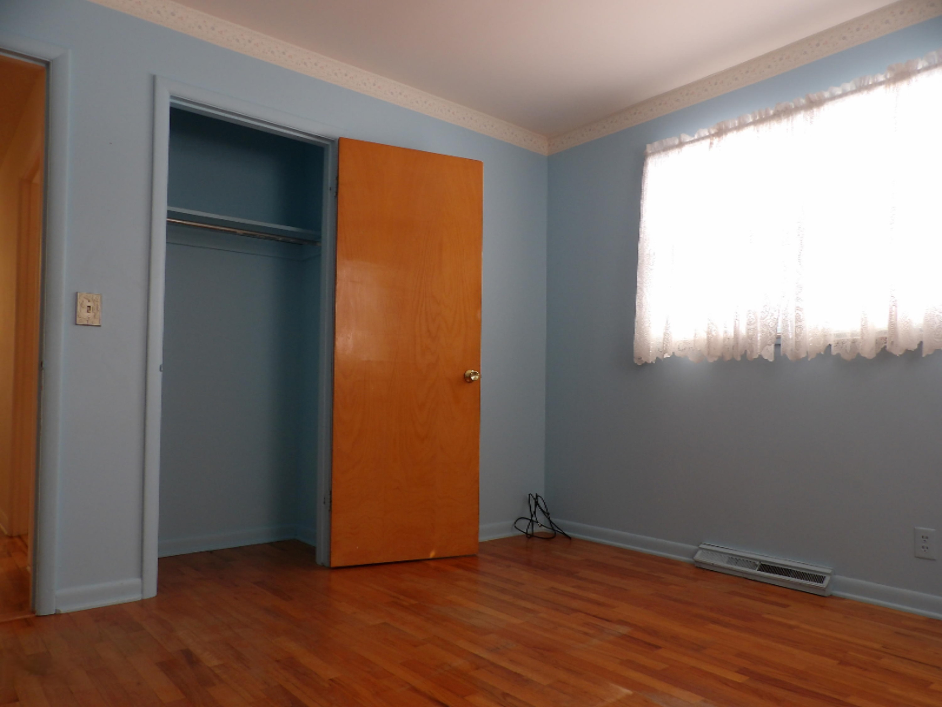 185 Brooks Road South Muskegon, MI 49442 - Photo 13 of 26 101_0094