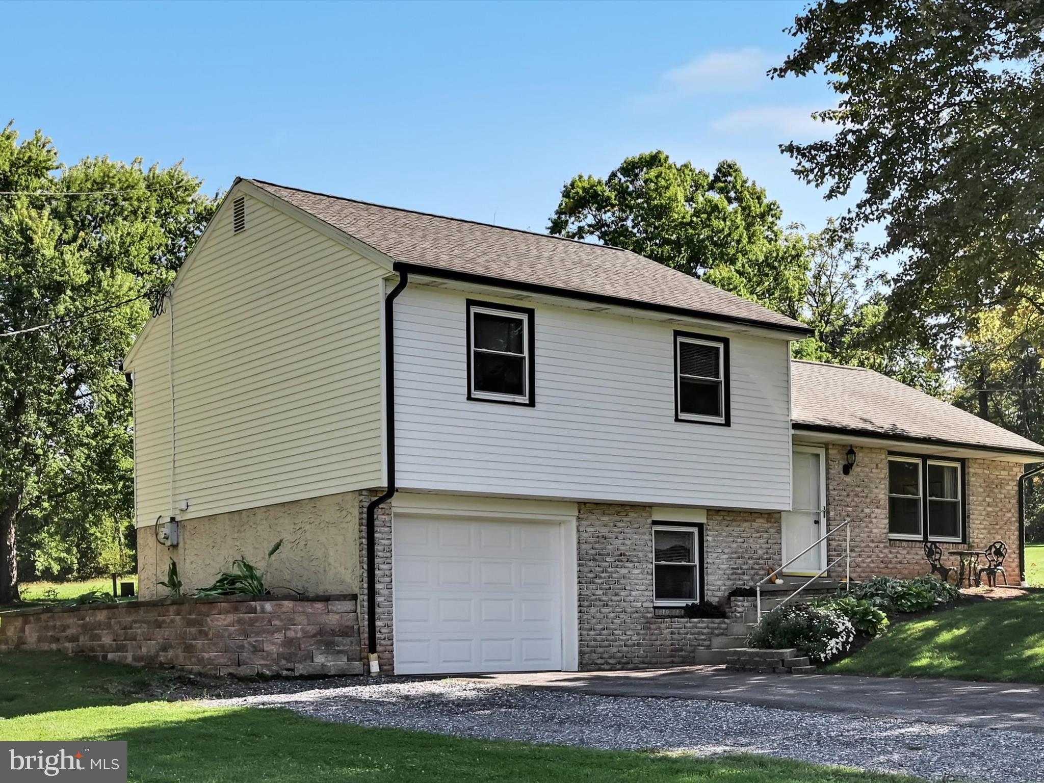 505 Hertzog Valley Road Denver, PA 17517 - Photo 8 of 41 Front Exterior