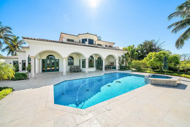 $7,995,000 | 6381 Southeast Harbor Circle, Stuart, FL 34996