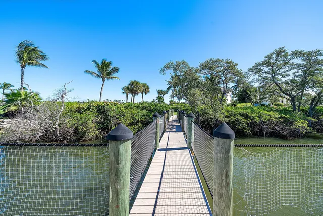 $7,995,000 | 6381 Southeast Harbor Circle, Stuart, FL 34996