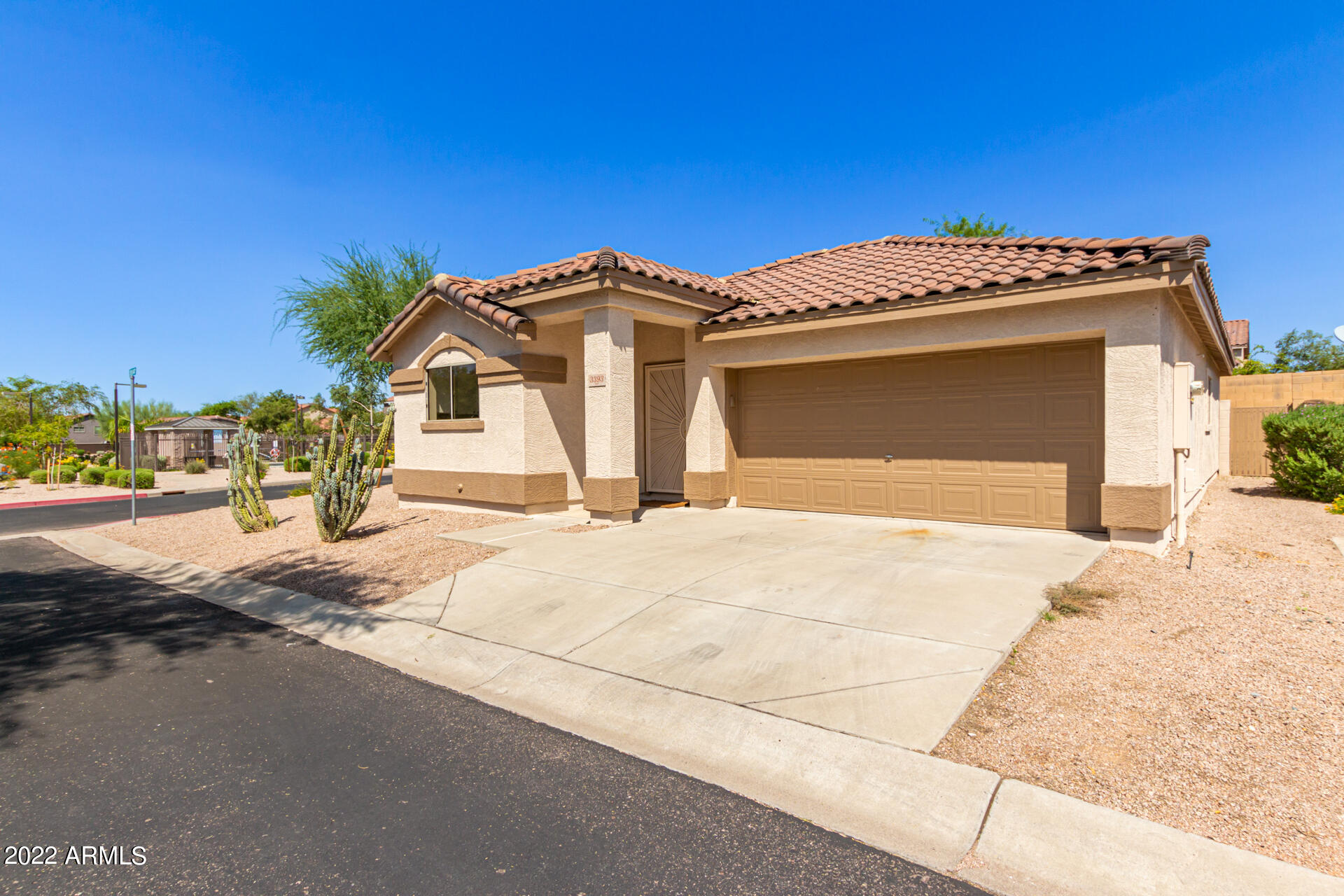 3393 South Conestoga Road Apache Junction, AZ 85119 - Photo 3 of 26 Front 5
