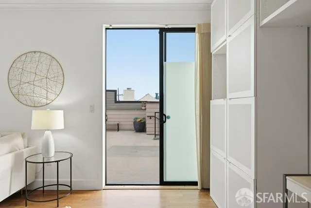 $929,000 | 2401 44th Avenue, Unit 1, San Francisco, CA 94116