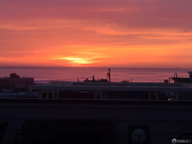 $929,000 | 2401 44th Avenue, Unit 1, San Francisco, CA 94116