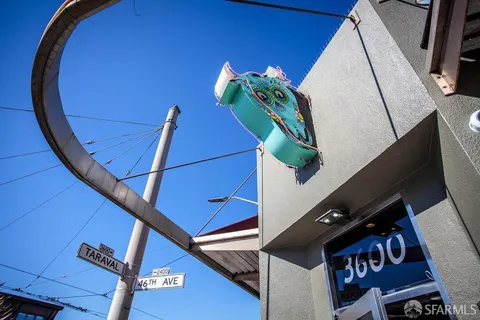 $929,000 | 2401 44th Avenue, Unit 1, San Francisco, CA 94116