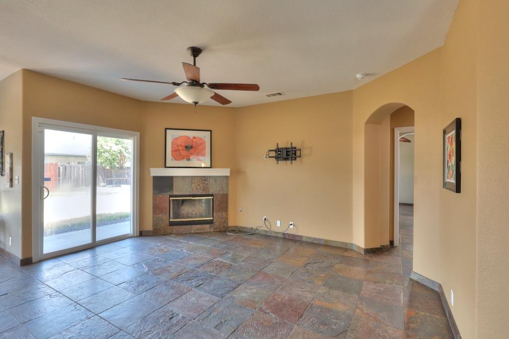 6801 Varni Way Hughson, CA 95326 - Photo 28 of 70