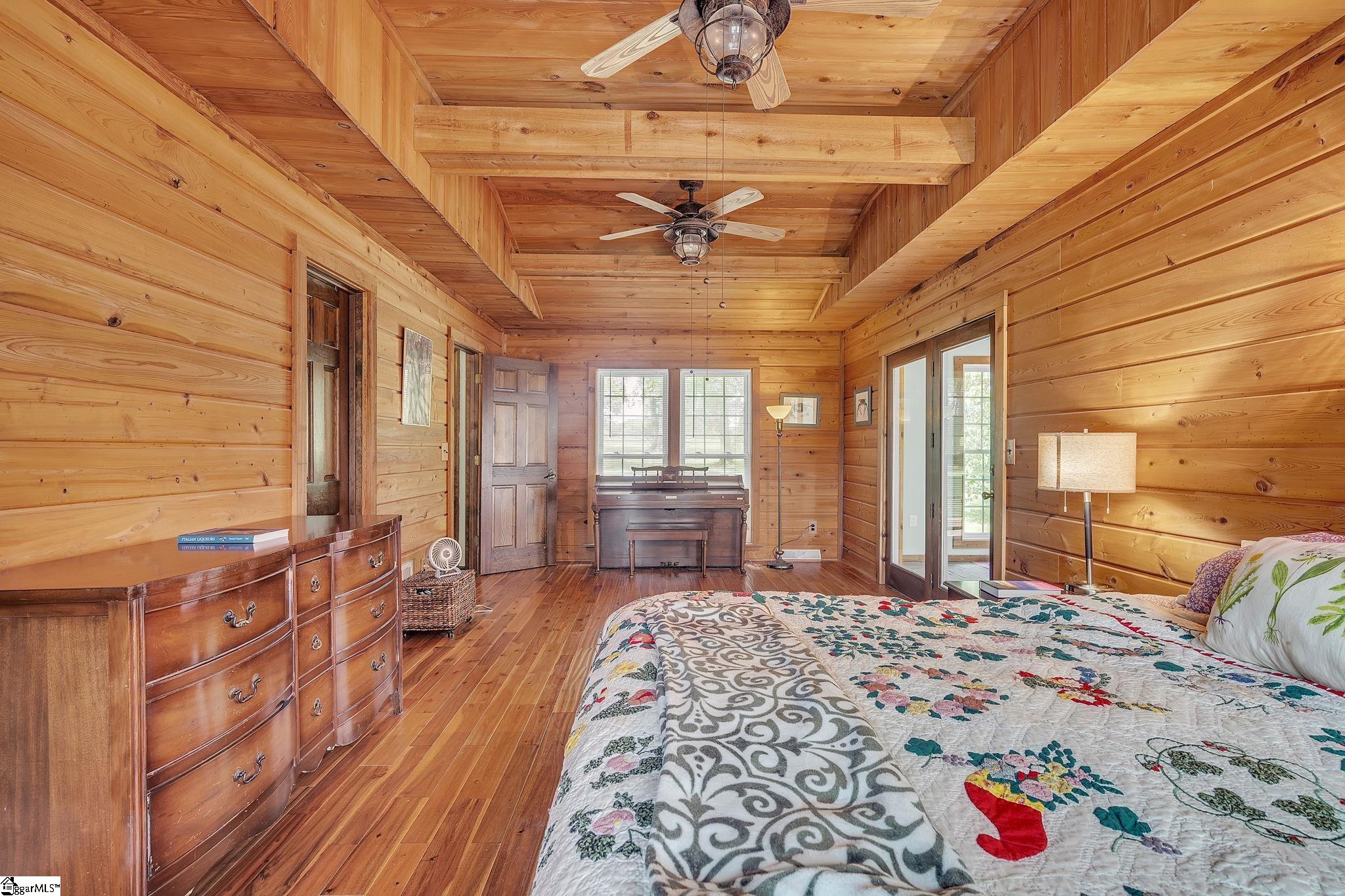 412 Smith Road Landrum, SC 29356 - Photo 17 of 37