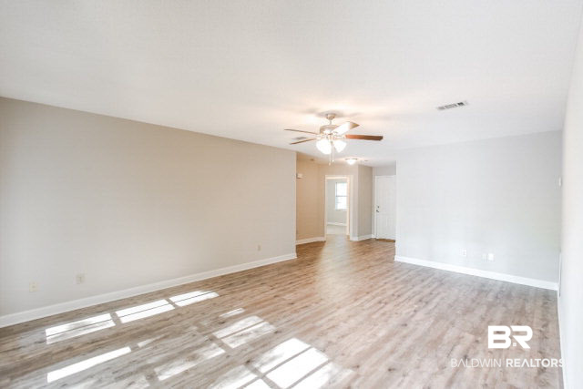 10 Oleander Circle Foley, AL 36535 - Photo 9 of 26 Ceiling Fans