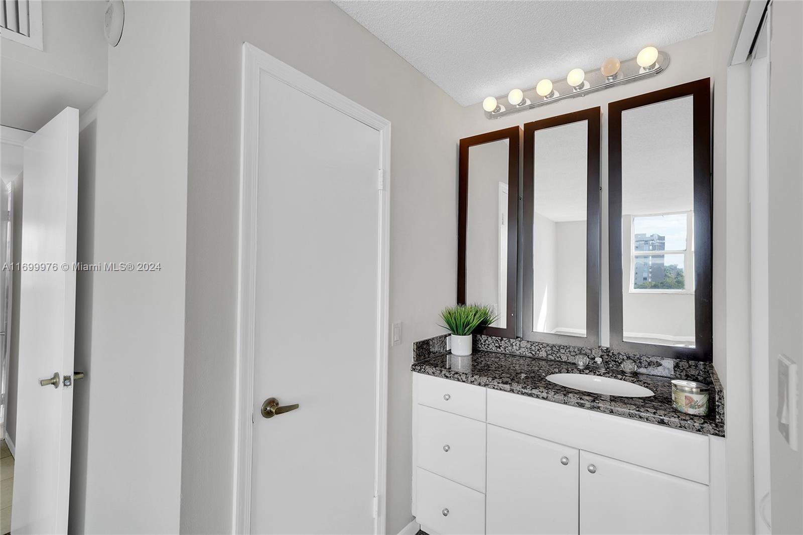 2639 North Riverside Drive, Unit 606 Pompano Beach, FL 33062 - Photo 11 of 25